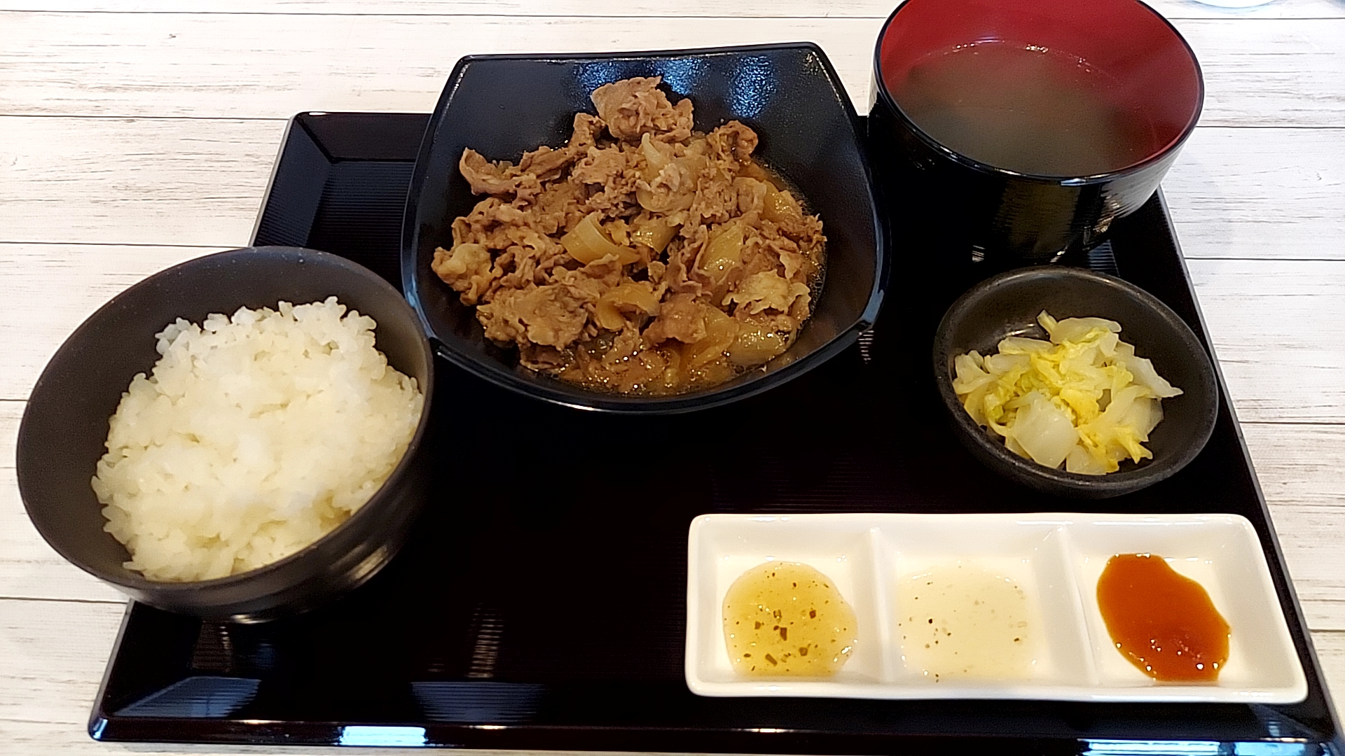 牛皿定食 (1)